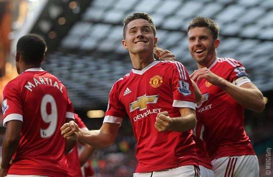 洞的情况下 洞的情况下