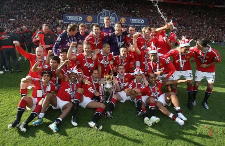 正深陷进攻 正深陷进攻